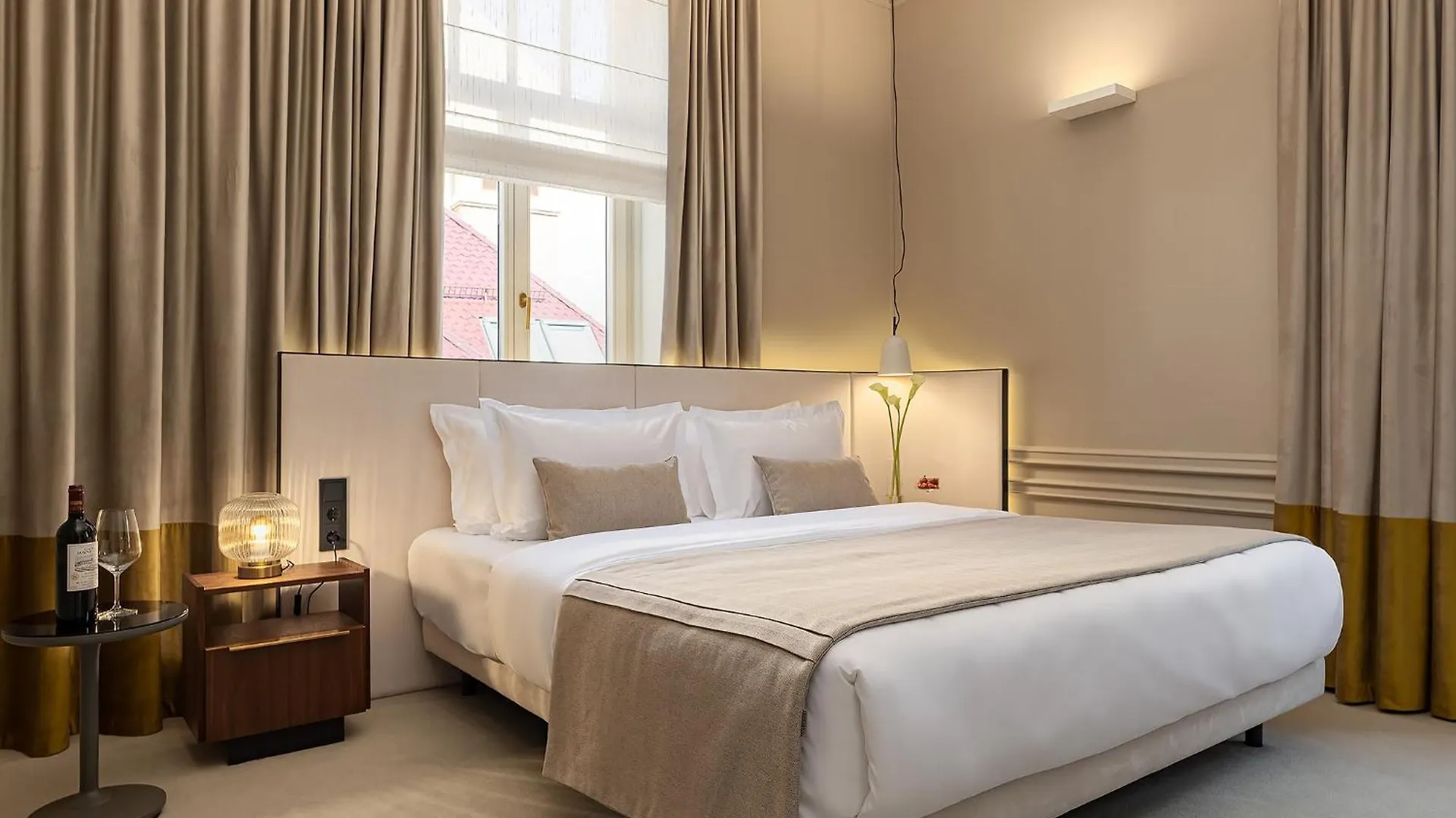 Lubich Concept Hotel Lviv 0*,