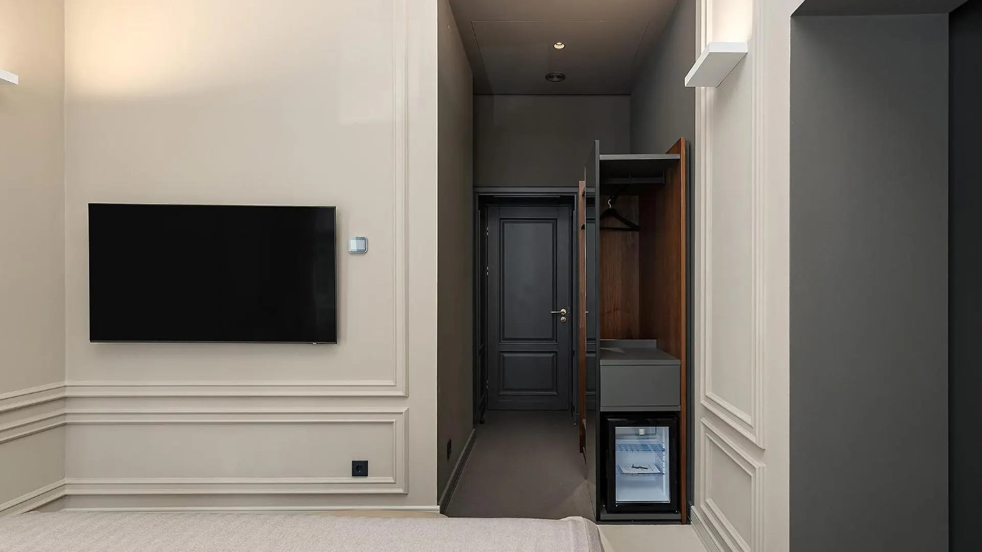Lubich Concept Hotel إلفيف 0*,